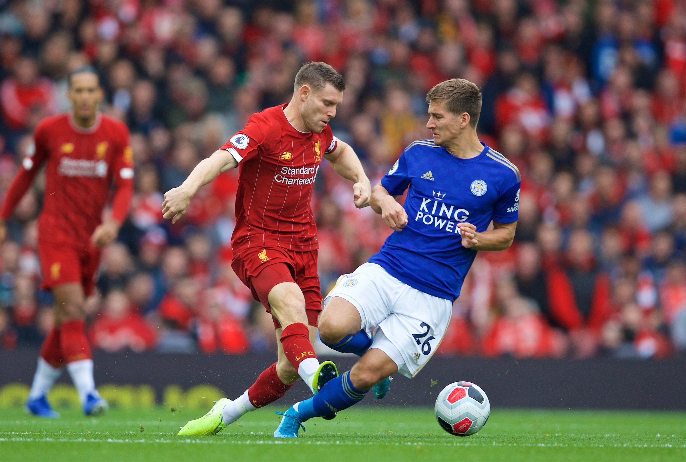 前接受采访 前接受采访